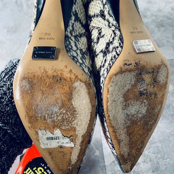 COPY - Michael Kors Trisha Gen. Snake Skin Kitten Heel - Picture 6 of 8